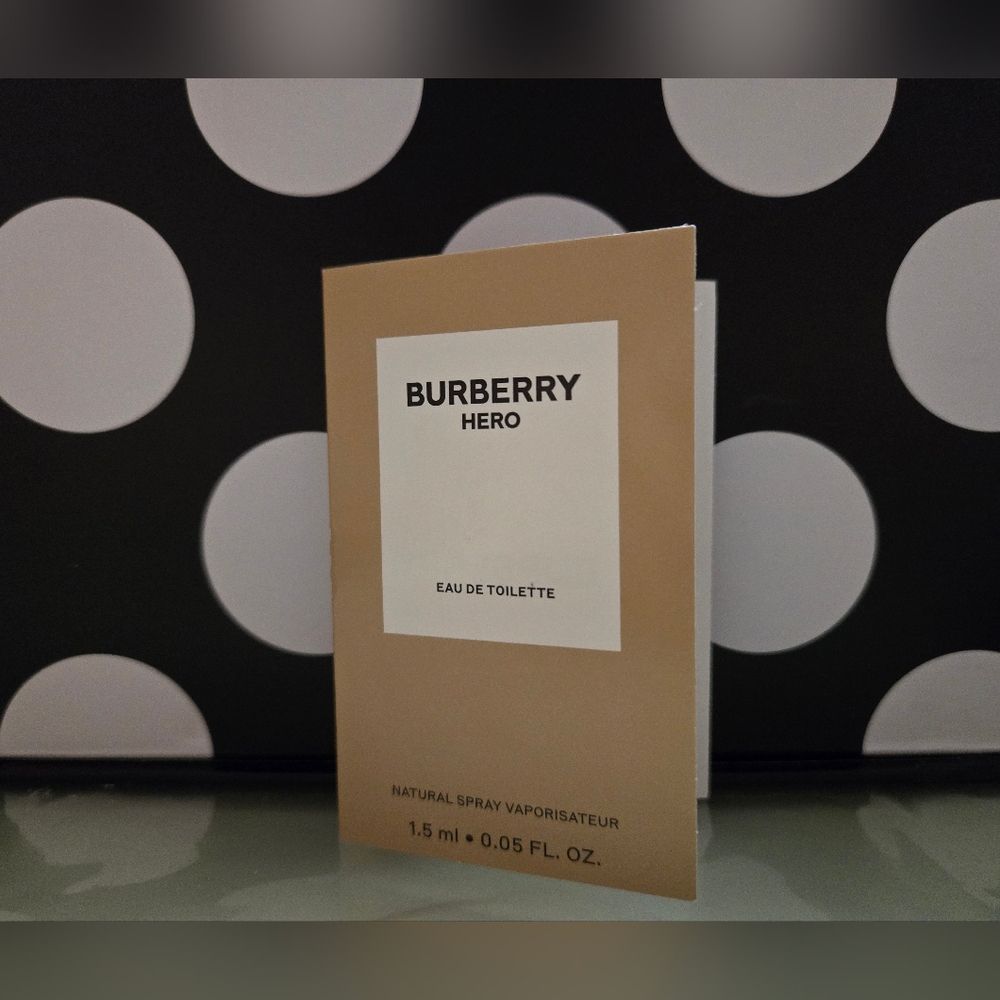 5/$25✨️Burberry Hero EDT✨️